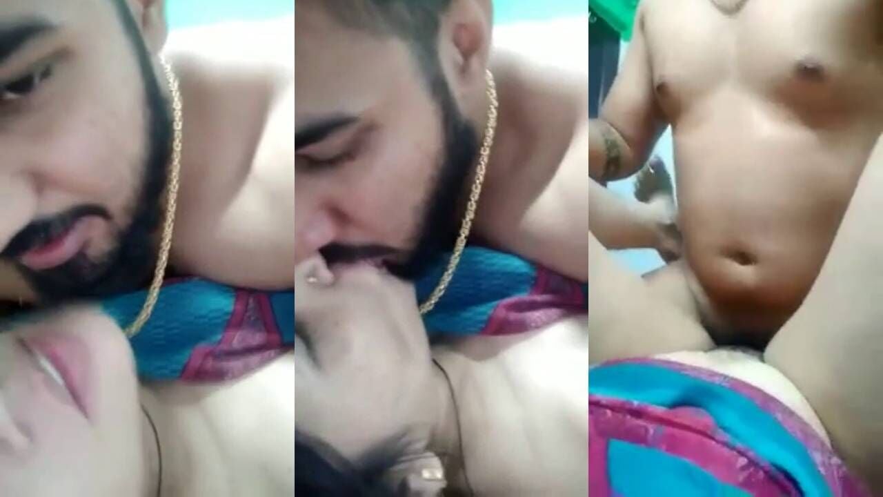 Mature desi Indian aunty pussy drilled hard husband's friend