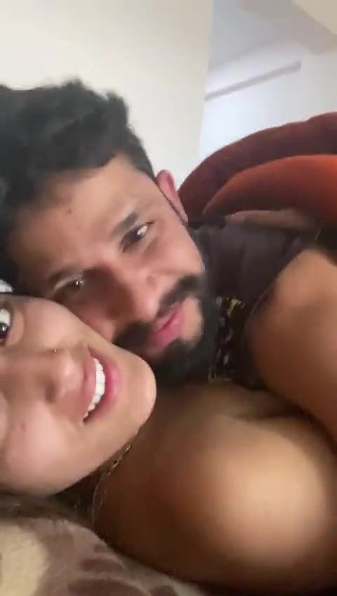 Srilankan newly-married Jaffna couple leaked sex video